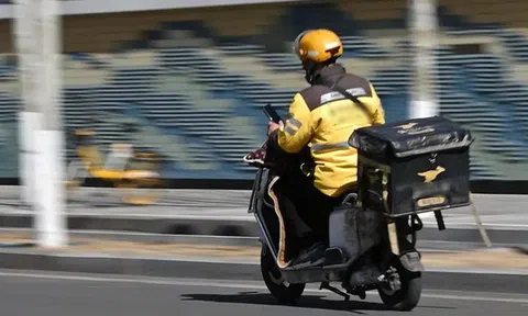 Nam shipper suýt chết vì suy thận: Tất cả chỉ vì uống nước mà không dùng ống hút!