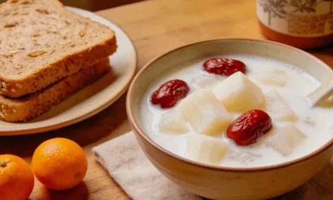 Cơ thể yếu, dễ lạnh? Có thể bạn đang ăn thiếu 6 thực phẩm giàu protein này!