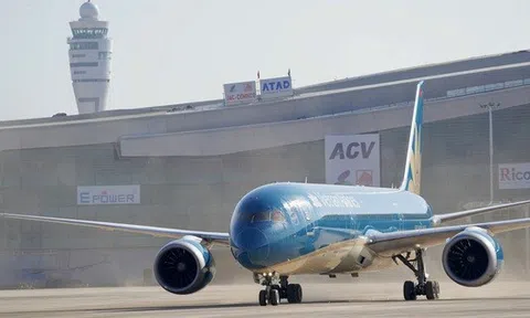 Vietnam Airlines thực hiện chuyến bay chở khách đầu tiên tại Sân bay Long Thành