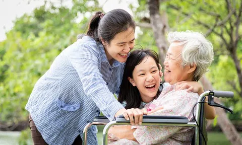 Người dễ sống thọ 100 tuổi thường bộc lộ 3 dấu hiệu này vào buổi sáng