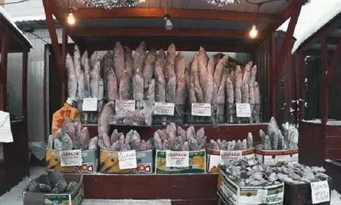 Thành phố lạnh nhất thế giới, nơi các cửa hàng không cần tủ lạnh