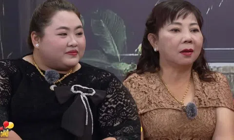 Lo con dâu nặng 130kg không ngồi vừa xe hoa, mẹ chồng làm một việc hiếm có, chiều như con ruột