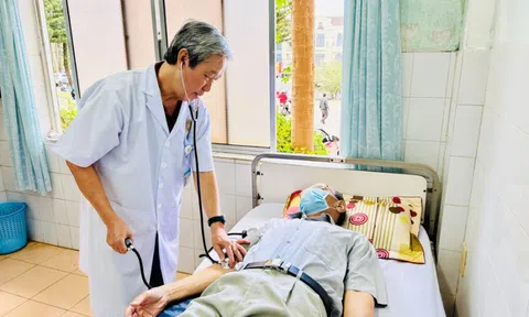 Từ 1/1/2026, hai trường hợp được hưởng 100% bảo hiểm y tế khi khám chữa bệnh