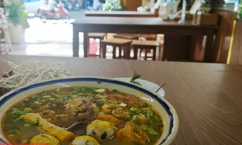 Bỏ thuế khoán, hộ kinh doanh quán ăn lo tăng việc, đội chi phí