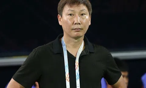 Phỏng vấn HLV Kim Sang-sik: Chuyện người vợ ở Hàn Quốc, "bí mật" giúp U22 Việt Nam ngược dòng ngoạn mục Thái Lan