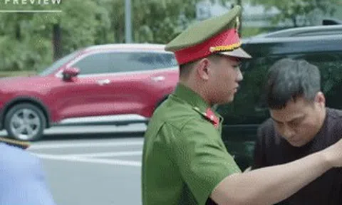 'Lằn ranh' tập 37: Phó giám đốc sở xây dựng sốc khi bị công an khám nhà khẩn cấp