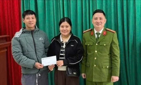 Tài khoản không sử dụng nhiều năm đột nhiên nhận gần 74 triệu đồng chuyển khoản: Công an nhận tin báo, yêu cầu rút toàn bộ số tiền