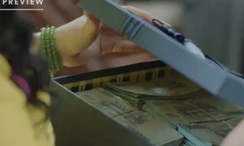 'Lằn ranh' tập 39: Nữ thanh tra mang hộp tiền tới nhà đút lót vợ sếp