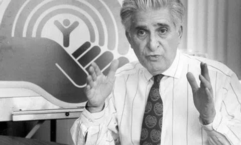 Vụ gian lận đầy tai tiếng của vị CEO từ thiện