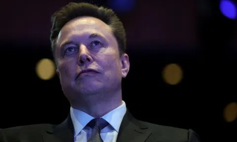 Elon Musk được khôi phục gói lương thưởng 56 tỷ USD