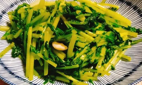 Phần này còn quý hơn "nhân sâm trắng", vitamin A gấp 2300 lần nhưng người Việt thường xuyên vứt bỏ