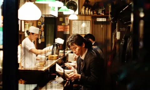 Nghỉ việc mời 20 đồng nghiệp dự tiệc chia tay nhưng không ai đến, tôi chẳng trách nửa lời, còn phải cảm ơn