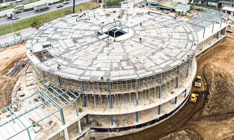 Mục sở thị bến xe khách đầu tiên của Hà Nội có hầm gửi 5.000m² sắp hoàn thành