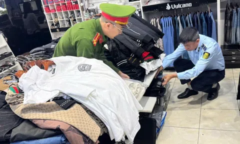 Siết quản lý hàng hóa trên sàn thương mại điện tử: Hoàn thiện quy định pháp lý, tăng hiệu lực thực thi