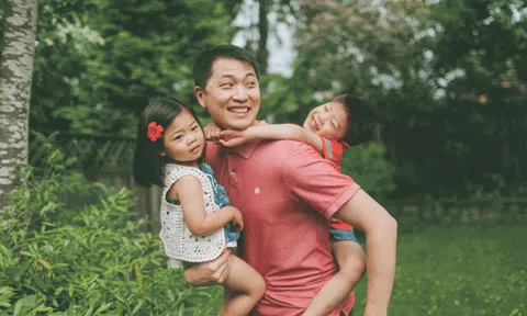 Bố nếu có 3 đặc điểm này, không chỉ mẹ hạnh phúc mà con cái lớn lên cũng rất thành đạt