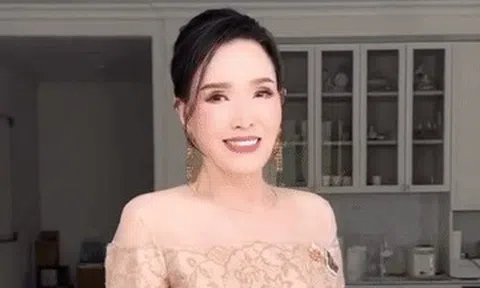 2 lần hôn nhân đổ vỡ, hoa hậu tuổi 78 vẫn giữ nhan sắc gây trầm trồ là ai?