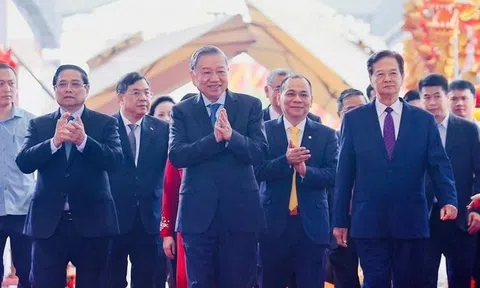 Việt Nam thiết lập một kỷ lục hơn 5 triệu tỷ vào 3 ngày đặc biệt