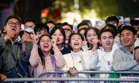 Kỷ lục: TP HCM, Hà Nội vừa thu gần 5.000 tỷ đồng chỉ trong 4 ngày