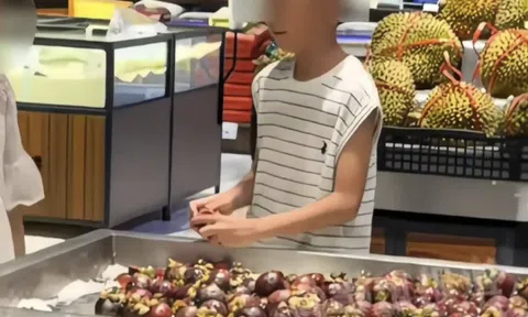 Nhìn cậu bé ở siêu thị, tôi hiểu tại sao có những đứa trẻ sau này khó trở nên giàu có!