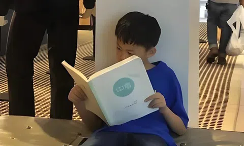 Đứa trẻ sinh vào những tháng này thường có chỉ số giàu có vượt trội, khả năng trở thành CEO và bác sĩ cao nhất!