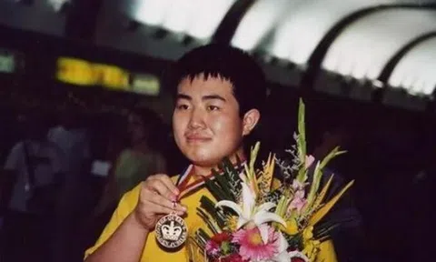 Thần đồng Toán học 6 tuổi đã được đặc cách, 11 tuổi giành giải Nhất 40 cuộc thi nhưng tới đại học thì gặp biến: Dù thất bại tôi vẫn hài lòng