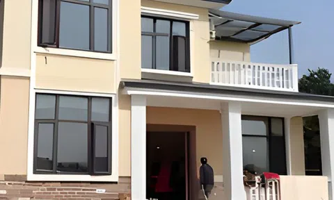 Chi 600 triệu xây nhà cho bố mẹ, 2 năm sau về thăm, người con không tin vào cảnh tượng trước mắt