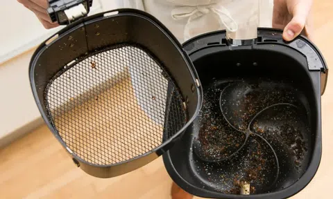 7 lỗi kinh điển khi dùng nồi chiên không dầu: Đồ ăn mất ngon, tiềm ẩn cả mối họa với sức khỏe