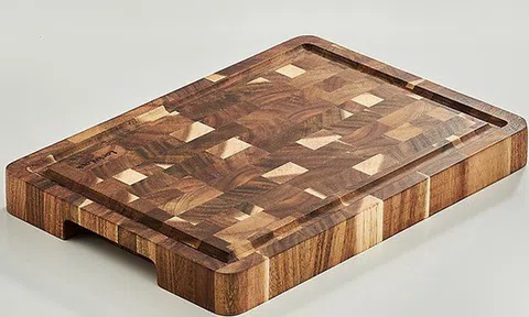 Hơn 90% người dùng không biết công dụng của chiếc rãnh nhỏ trên thân thớt gỗ