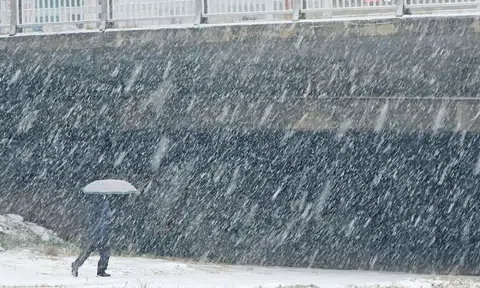 Tuyết rơi dày và rét đậm bao trùm Hàn Quốc