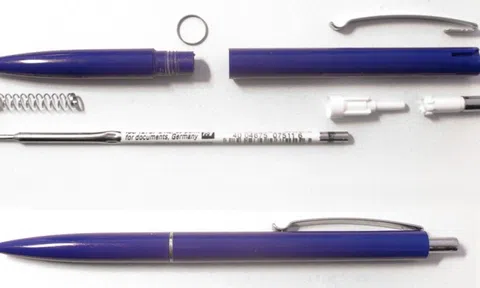 Quốc gia sản xuất chiếc bút bi đầu tiên trên thế giới