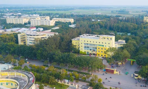 Ở Việt Nam, lần đầu có một trường đại học ở tỉnh được chuyển thành đại học