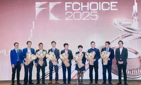 Vì sao Nhật Bản, Hàn Quốc đang gặp nhiều khó khăn nhưng Việt nam lại phừng phừng khí thế?