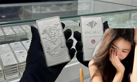 Giá bạc chạm đỉnh 94 triệu đồng/kg, tôi tiếc đứt ruột vì lỡ cơ hội: “Nếu xuyên không nhất định mua bạc lúc 2x, 3x..."