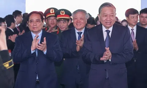 Tổng Bí thư, Thủ tướng Chính phủ dự lễ khởi công nhà máy chế tạo chip bán dẫn đầu tiên tại Việt Nam