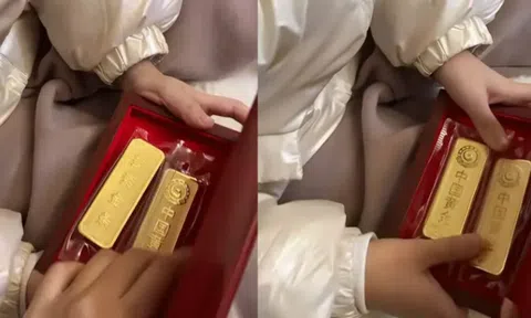 Shipper giao tới 2kg vàng ròng, trị giá hơn 4 tỷ đồng, người phụ nữ lập tức báo cảnh sát vào cuộc: "Tôi rất lo sợ"