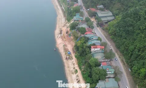 Dự án kè sông Đà gần 500 tỉ đồng chậm tiến độ