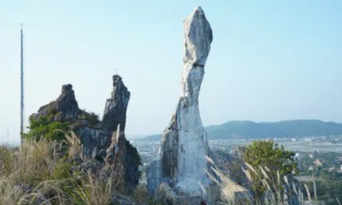 Thanh Hóa chỉ đạo kiểm tra, đối chiếu hồ sơ dự án 17 tỷ gia cố hòn Vọng Phu