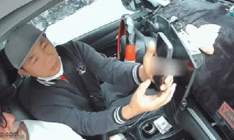 Cuốc xe 100.000 đồng nhưng khách chỉ đưa 10.000 đồng, tài xế lên tiếng về sự nhầm lẫn