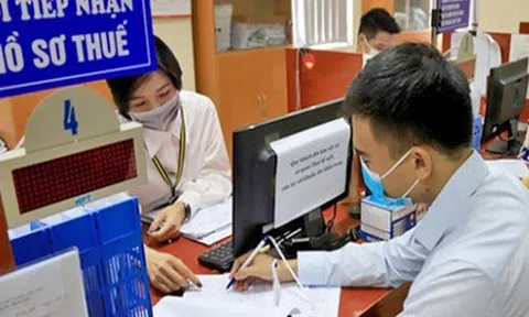 Không xử phạt chậm nộp hồ sơ khai thuế khi phải nộp lại do thay đổi kỳ tính thuế