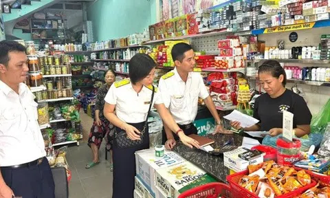 Không phải cứ chờ thu tiền mới xuất hóa đơn: Cơ quan Thuế hướng dẫn cụ thể thời điểm lập, tất cả hộ kinh doanh nắm rõ để tránh bị phạt