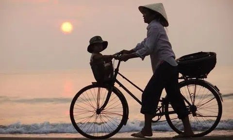 Trong tiếng Việt có một từ rất khó dịch sang tiếng Anh, vì nó có nghĩa là yêu mà lại hơn cả yêu