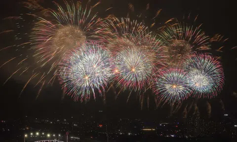 Bắn pháo hoa lớn "chưa từng có" ở Hà Nội tối nay (23/1): Đứng xem vị trí nào đẹp nhất?