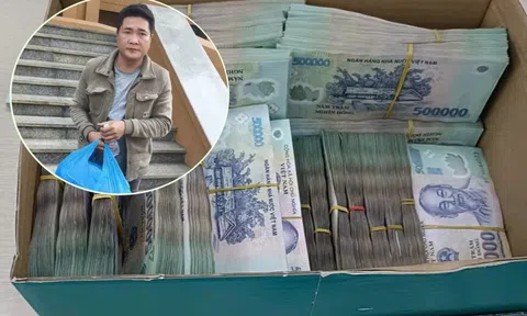 Mất trộm 2 gói hàng trên xe khách từ Hà Nội vào Đà Nẵng, tài xế bàng hoàng khi biết bên trong chứa gần 8 tỷ đồng tiền mặt