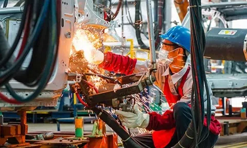 GDP 2025 tăng 8,02%: Bệ phóng cho mục tiêu tăng trưởng hai con số