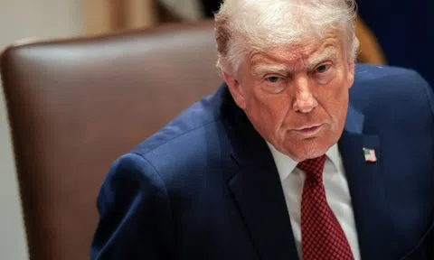 Ông Trump yêu cầu JPMorgan bồi thường 5 tỷ USD