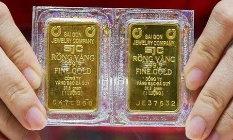 Người mua vàng hơn 10 năm và những kinh nghiệm xương máu không ai nói trước