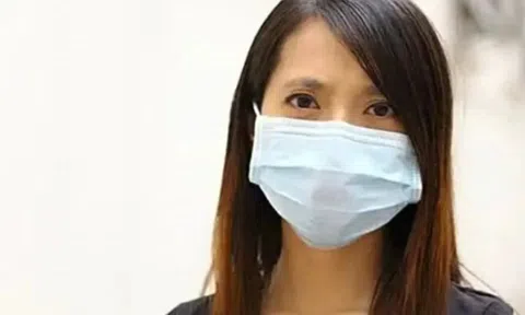 Người phụ nữ chuyển khoản nhầm hơn 9 tỷ đồng, tòa án yêu cầu người nhận trả lại nhưng ngân hàng ngăn cản: "Chuyện không đơn giản như vậy"