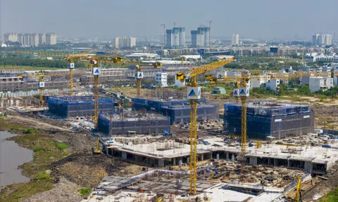 VARS: Nhà ở TP.HCM, Hà Nội thành 'đặc quyền' của người giàu