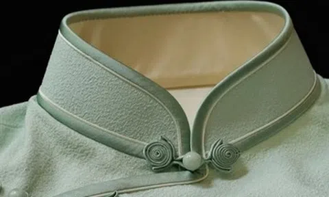 Tranh cãi gay gắt về áo dài Tết