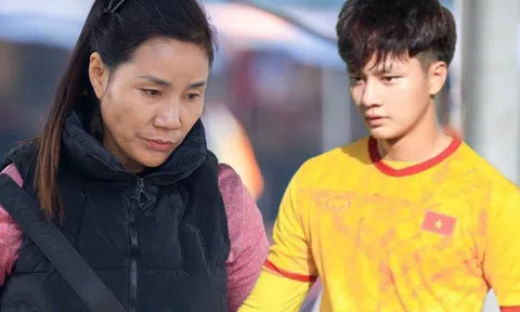 Về Nghệ An ghé sạp quả của mẹ Cao Văn Bình: Hotboy vạn người mê vẫn ra chợ bê hàng, rửa bát cho mẹ